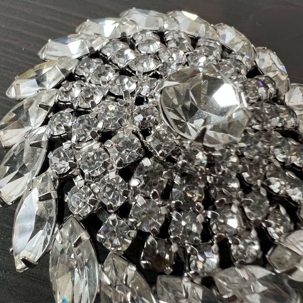 Large Vintage 1950's Rhinestone Brooch Pin - Picture 5 of 6